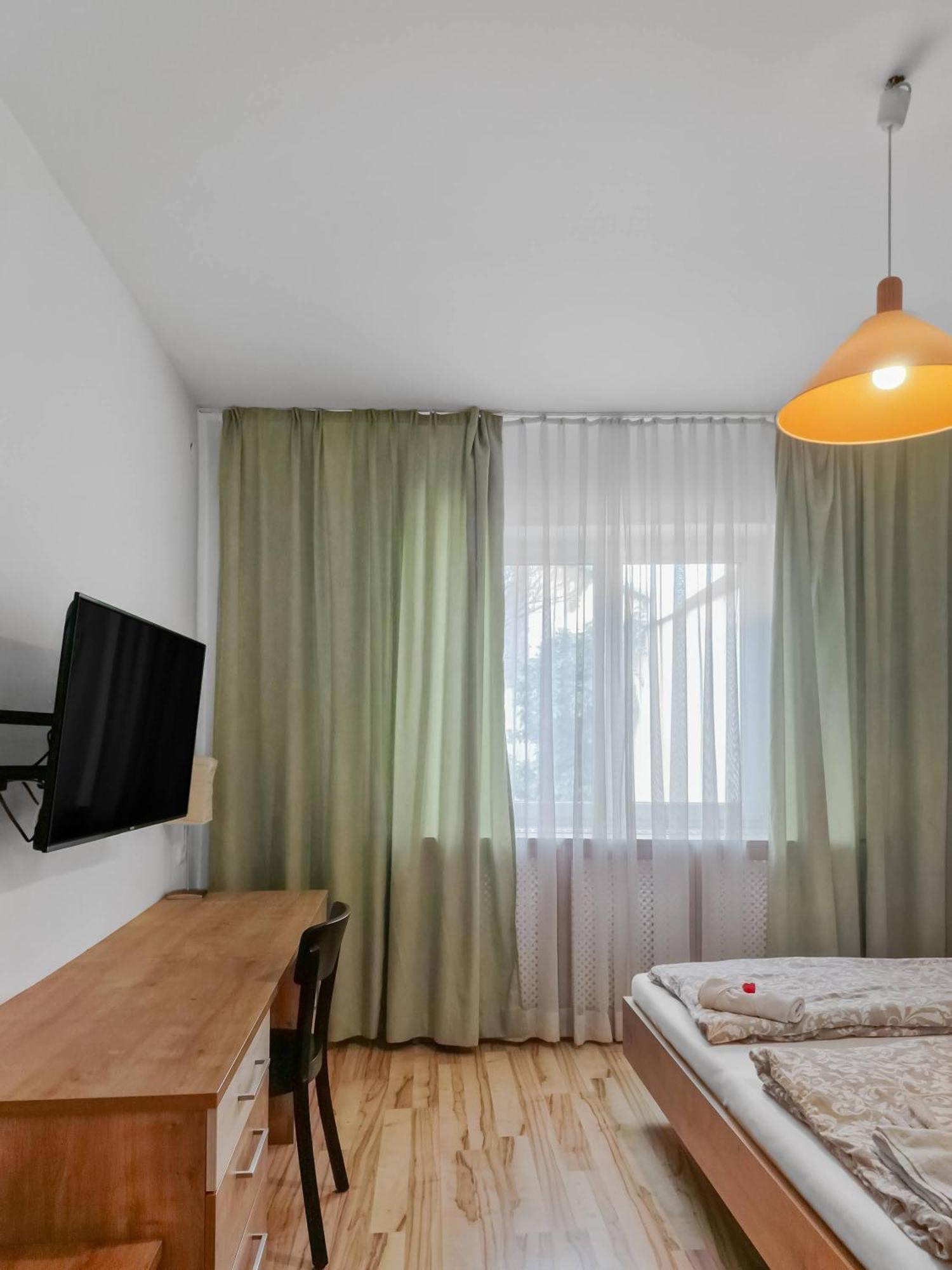 Josef Wolfik Strasse 10 Apartment Stockerau Kamer foto